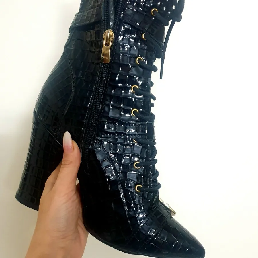 نیم بوت زنانه