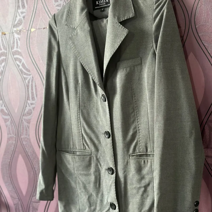 مانتو اداری