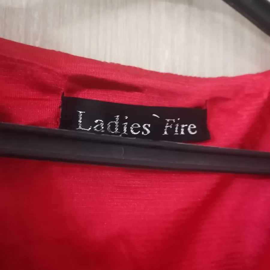 لباس مجلسی تگدار خارجی کش