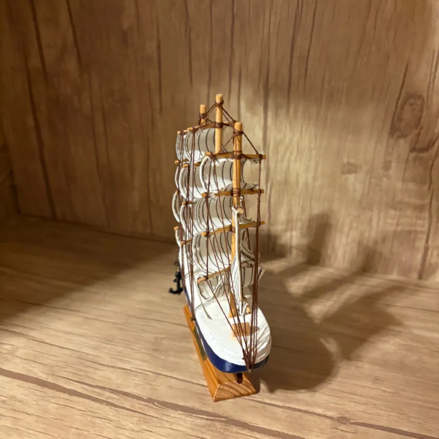 کشتی تزیینی