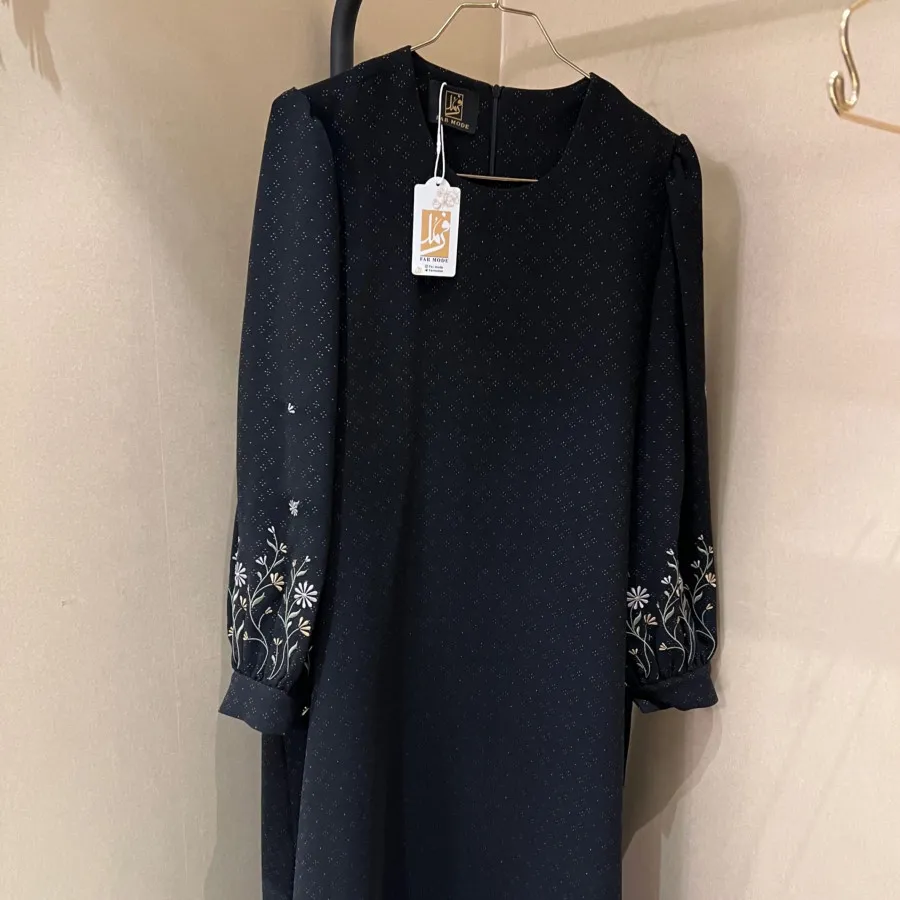 مانتوی کرپ گلدوزی مجلسی