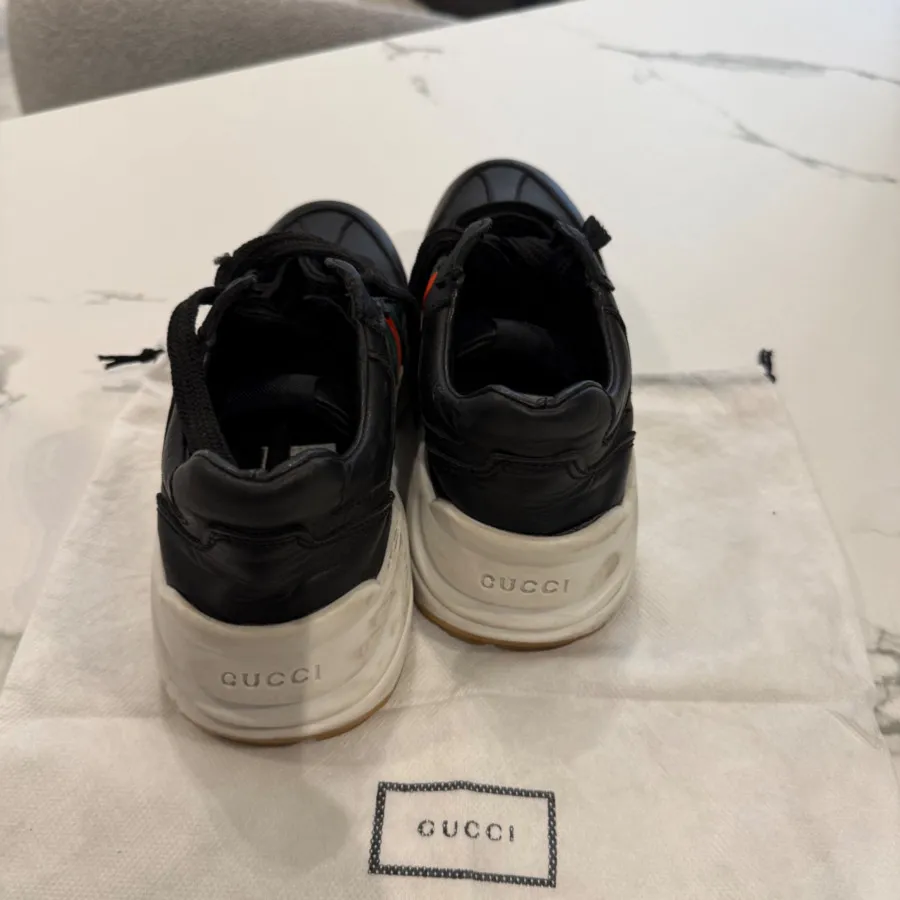 کتانی گوچی اورجینال