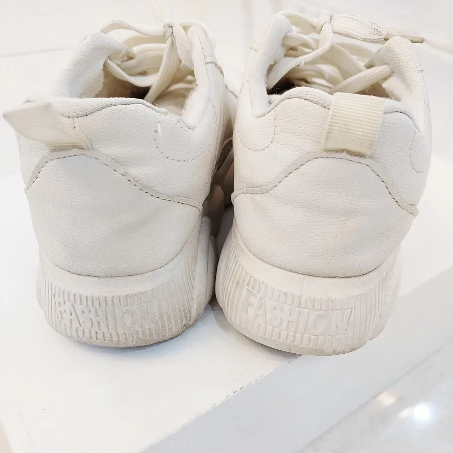 کتونی وارداتی