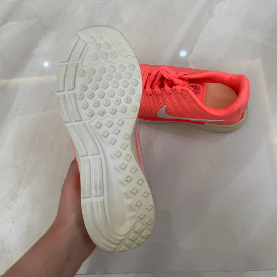 کفش دخترونه