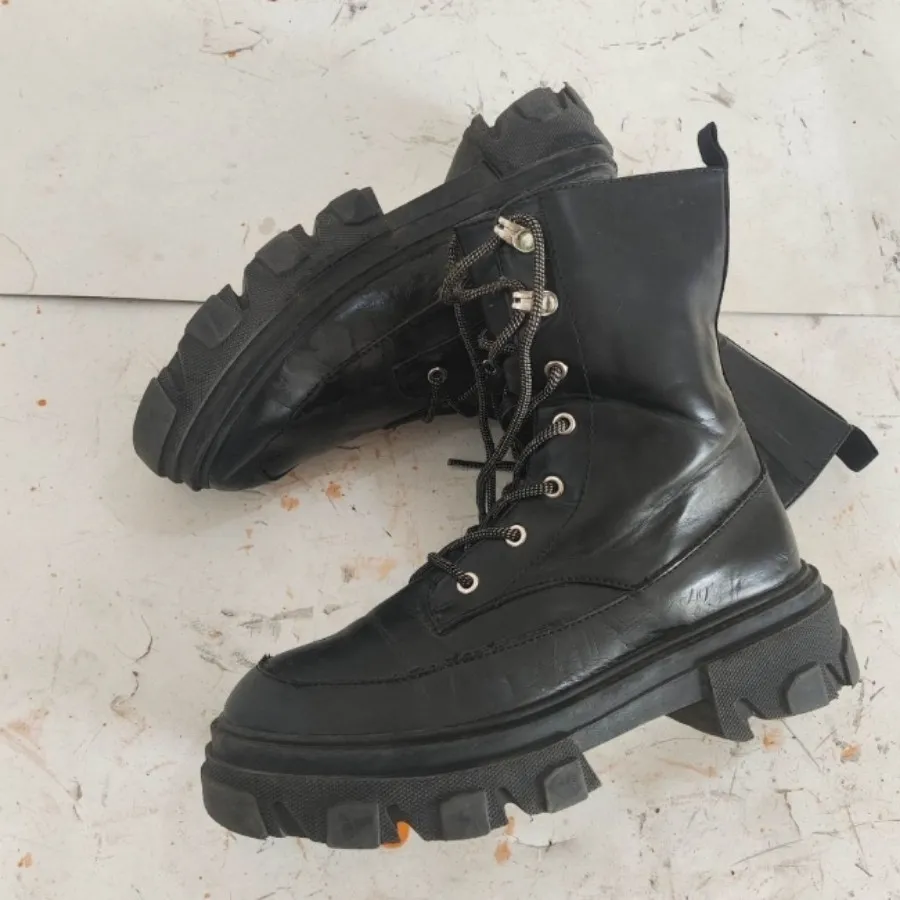 نیم بوت اورجینال