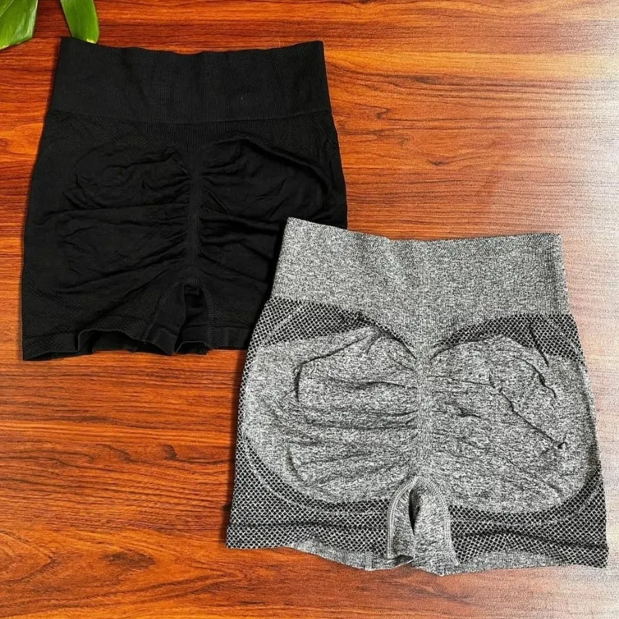 شورتک پشت چین دار