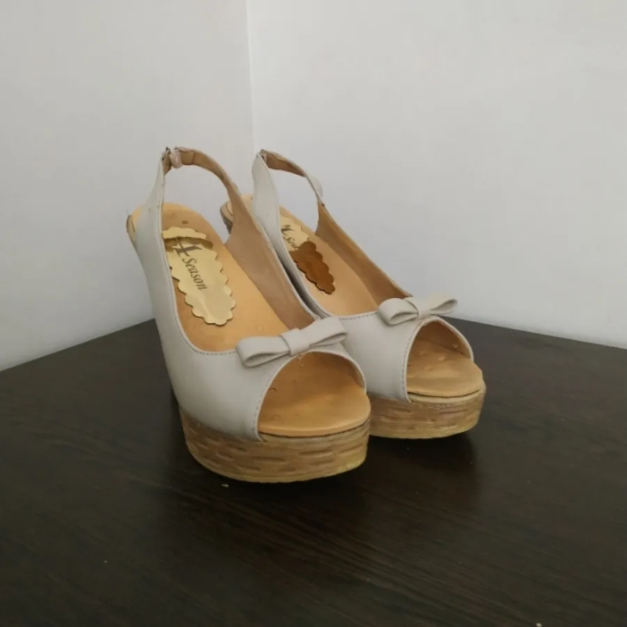 کفش زنانه مجلسی