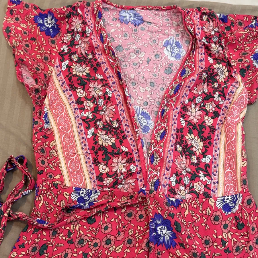 پیراهن دخترانه