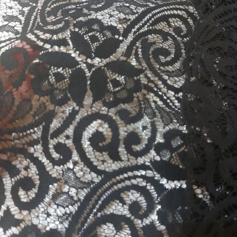 پیراهن مشکی