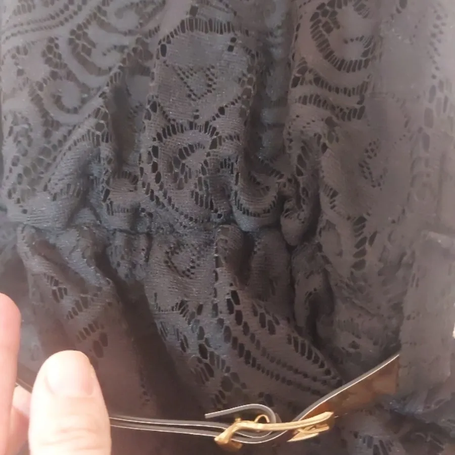 پیراهن مشکی