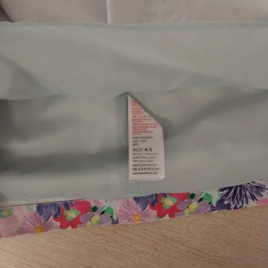 پیراهن جان روشا