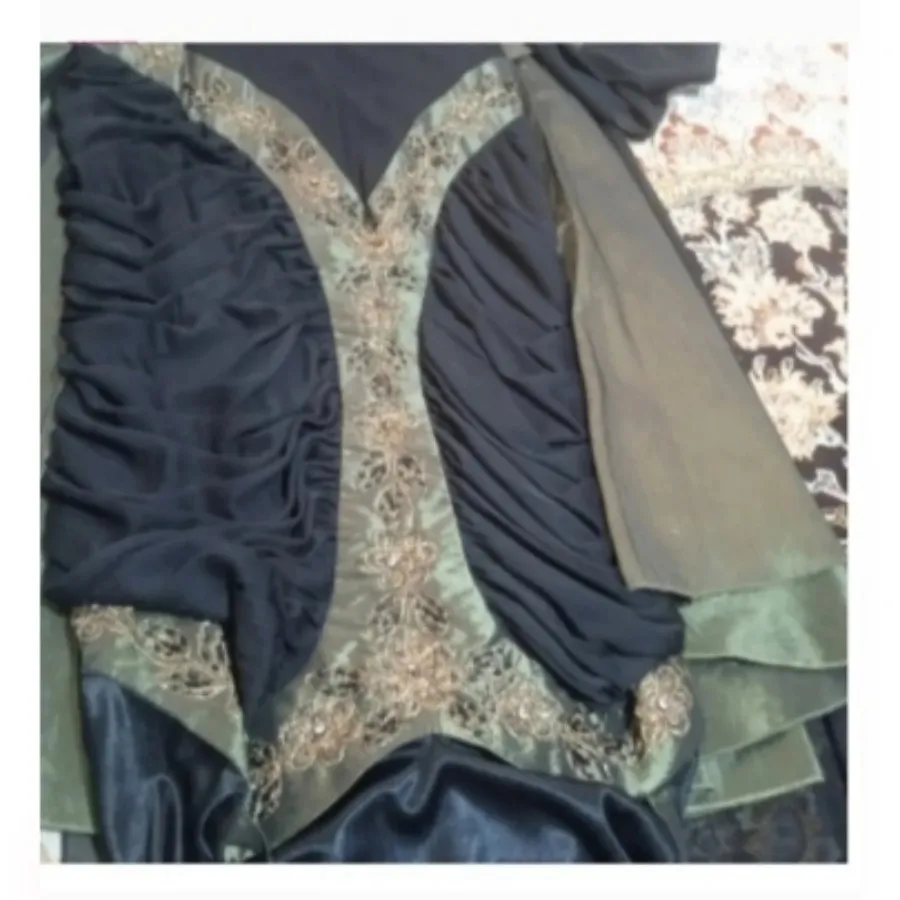 لباس مجلسی و شالش