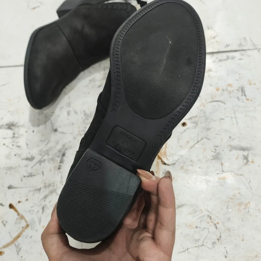 بوت وارداتی