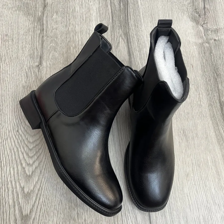 انواع بوت به قیمت عمده