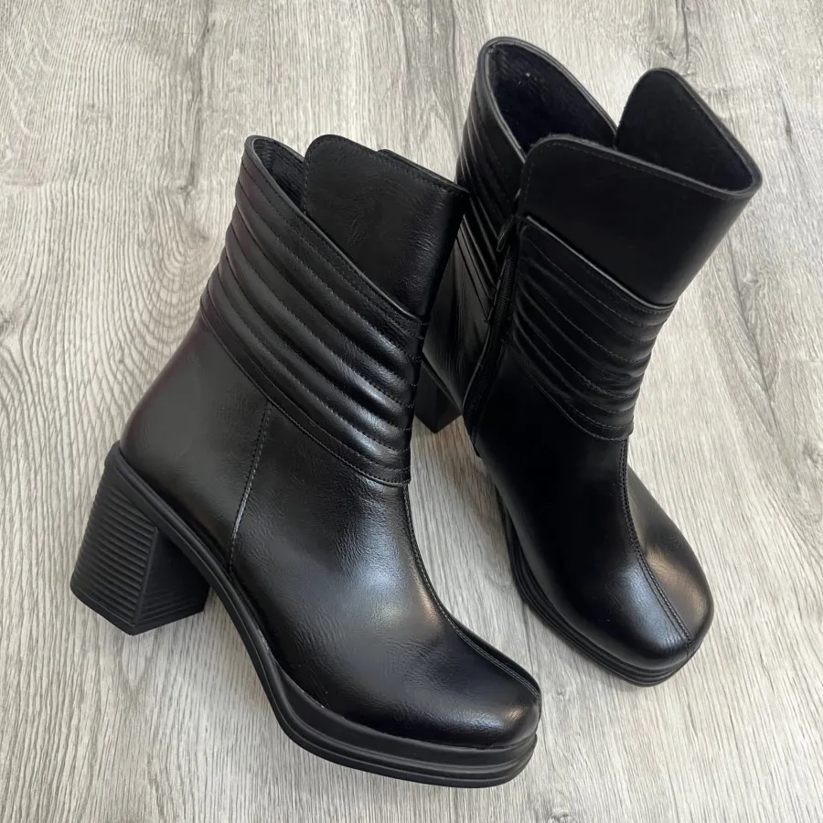 انواع بوت به قیمت عمده