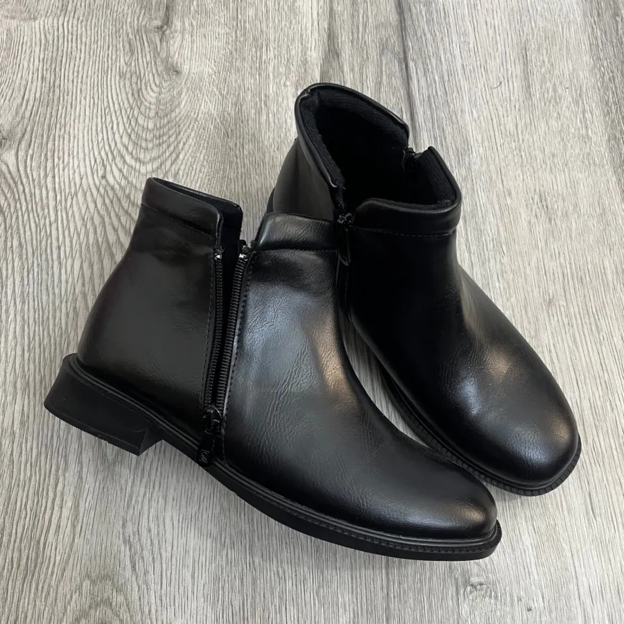 انواع بوت به قیمت عمده