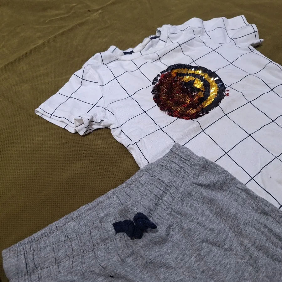 تیشرت و شورت