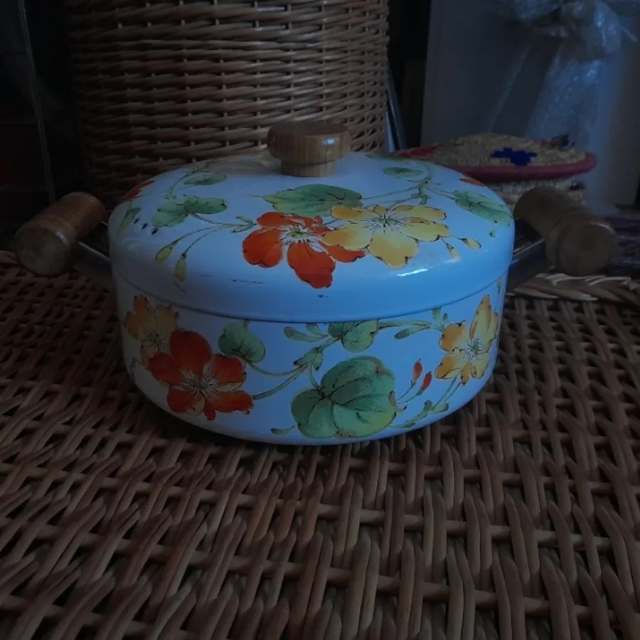 قابلمه لعابی