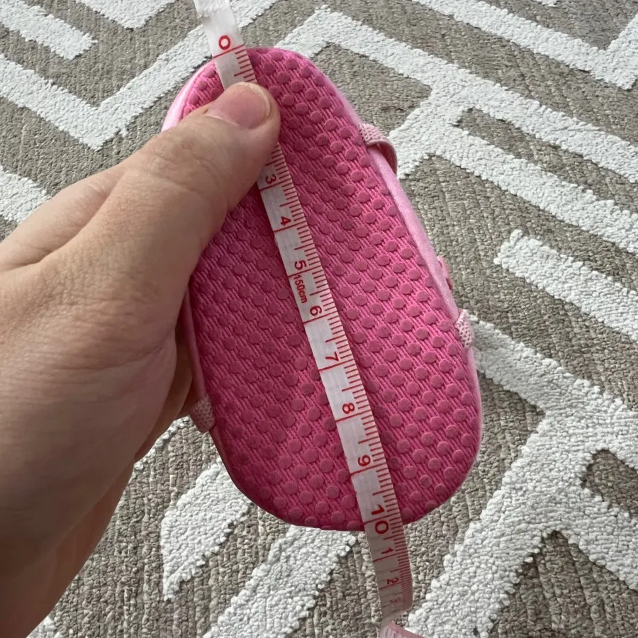 پاپوش ناز نوزادی