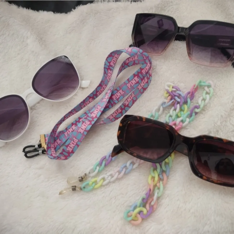 عینک آفتابی و اشانتیون