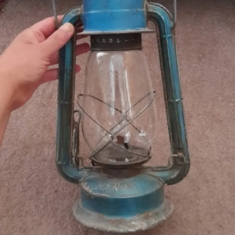 فانوس قدیمی دیتز