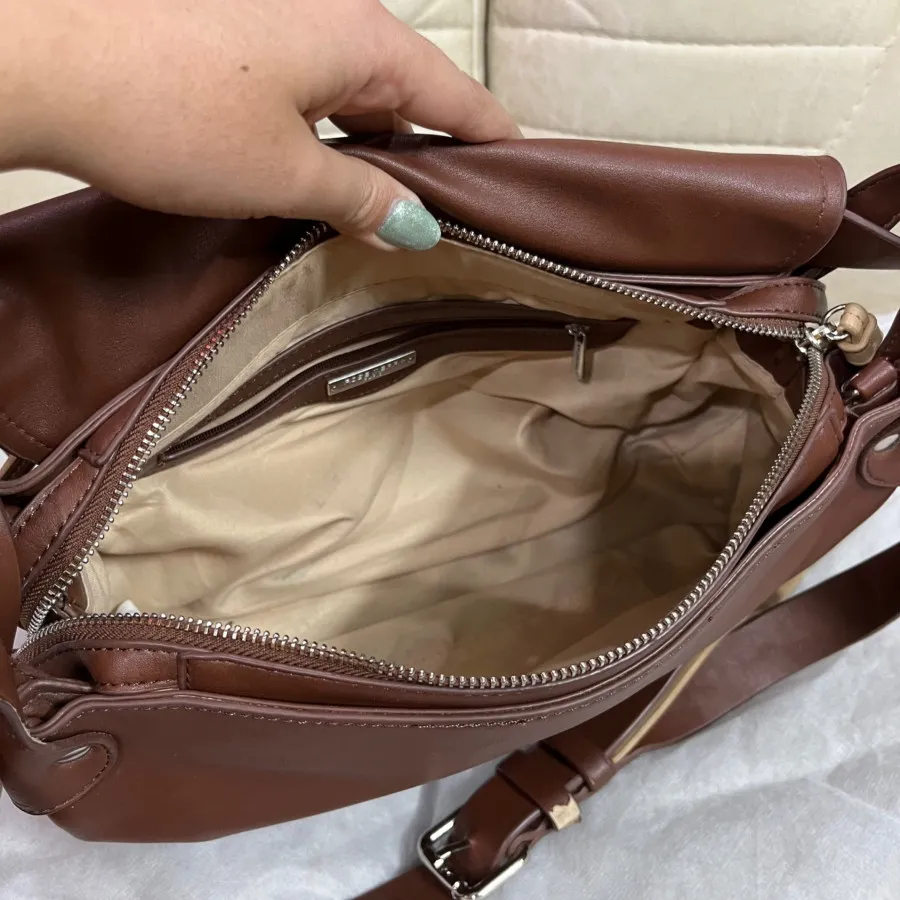 کیف قهوه ای چرم مصنوعی