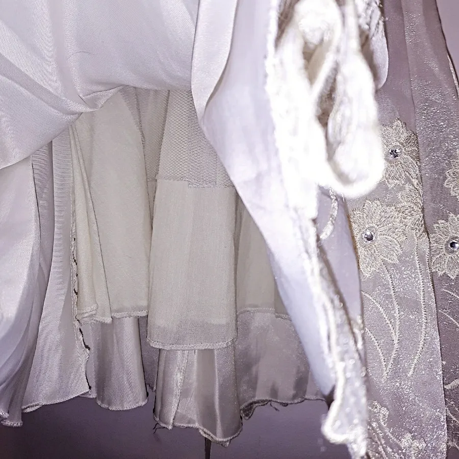 پیراهن بچگانه