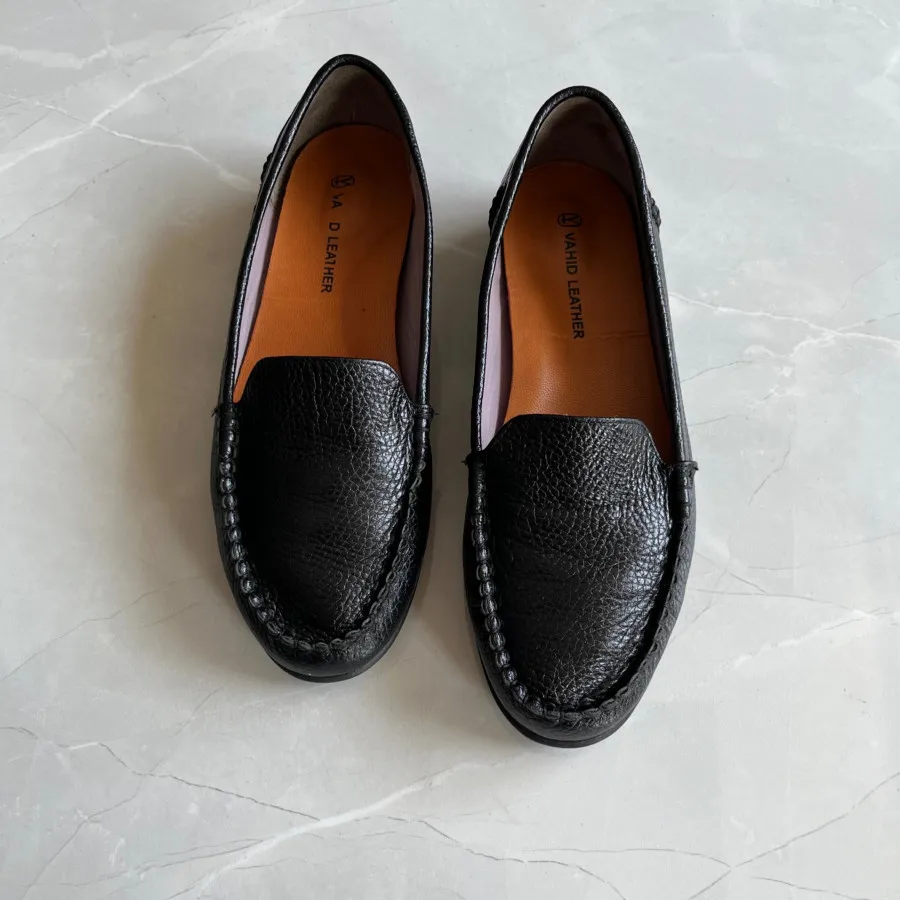 کالج چرم وحید