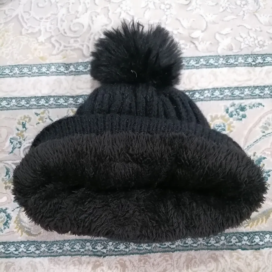 کلاه داخل خز