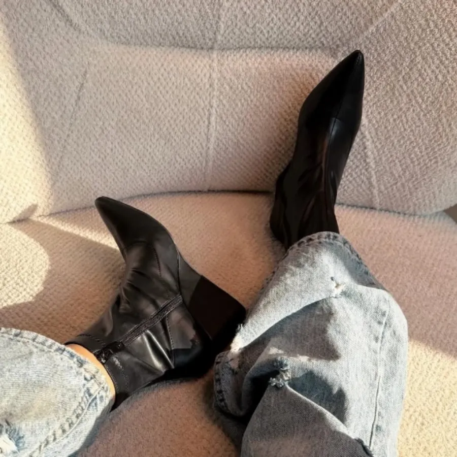 نیمبوت استرج لژدار