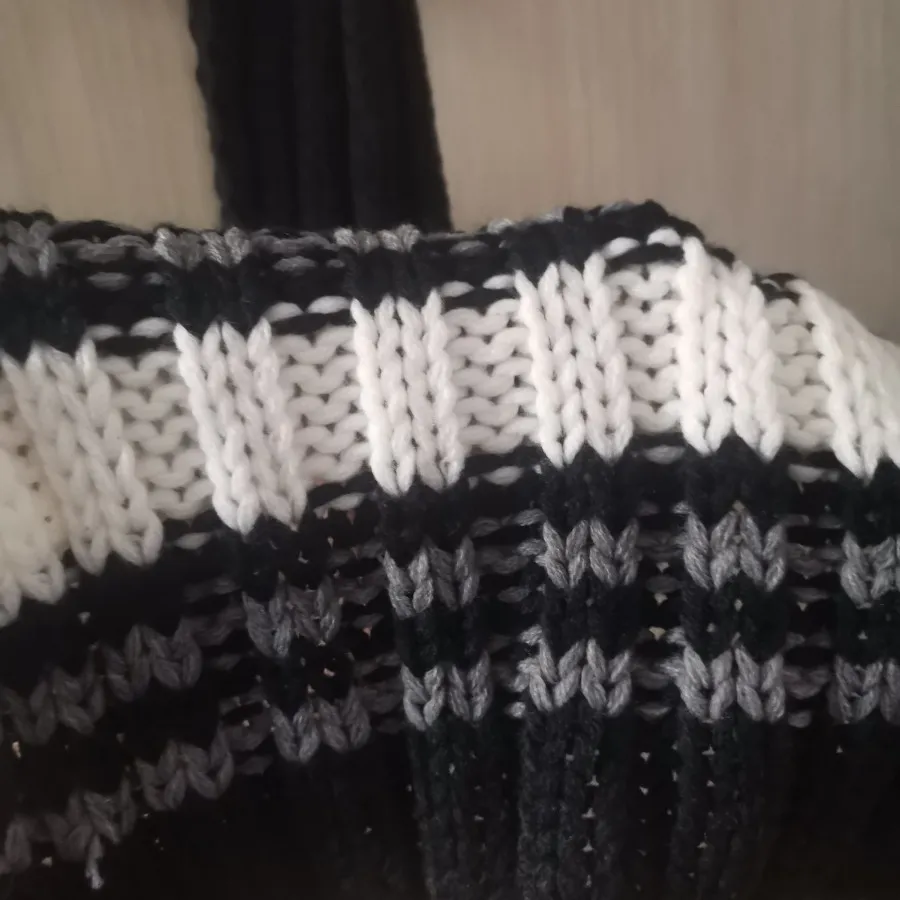 شال وکلاه و دستکش