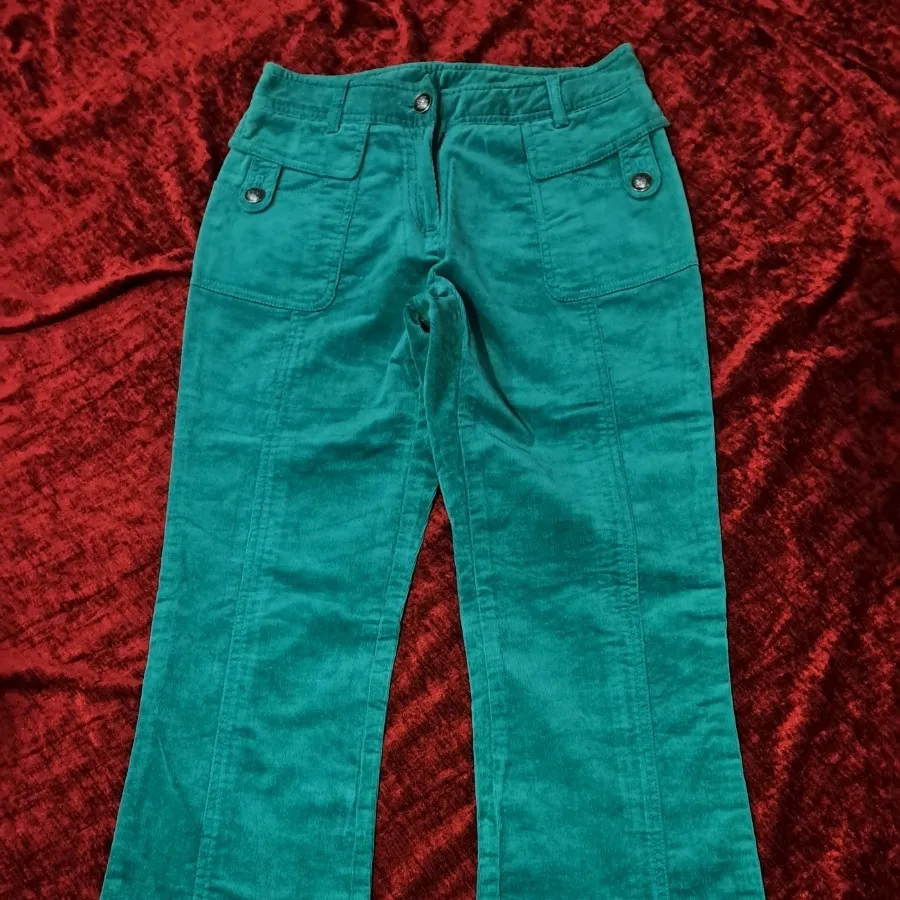 شلوار زنانه