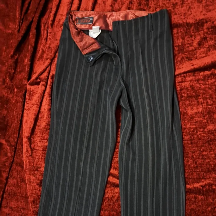 شلوار زنانه