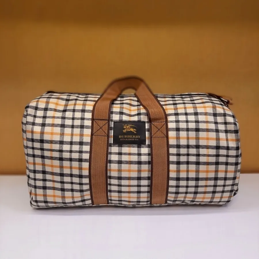 کیف اسپرت Burberry