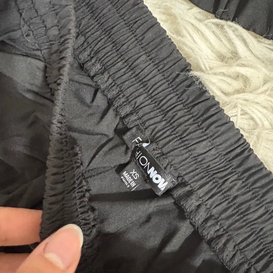 ست نیم تنه شلوار