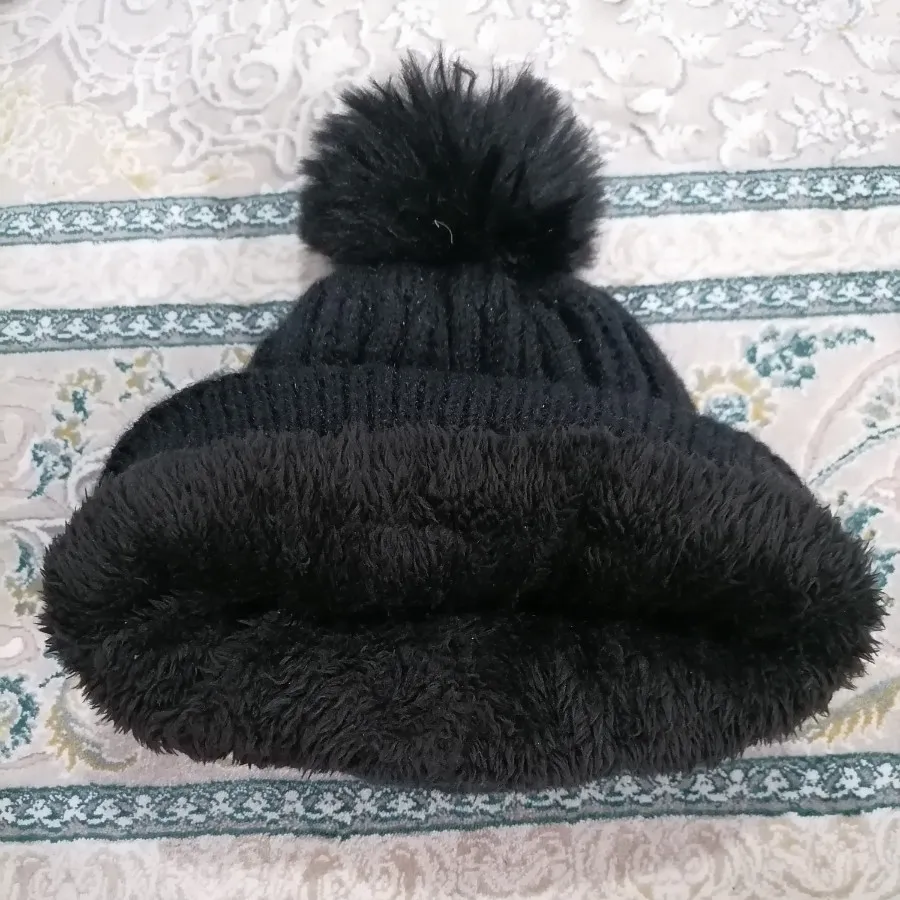 کلاه داخل خز