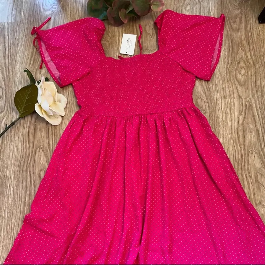 پیراهن خالخالی