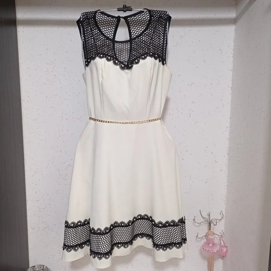 پیراهن زنانه و دخترانه