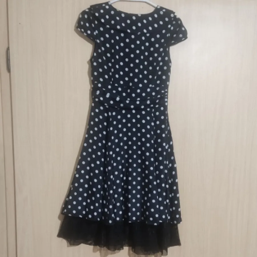 پیراهن دخترونه