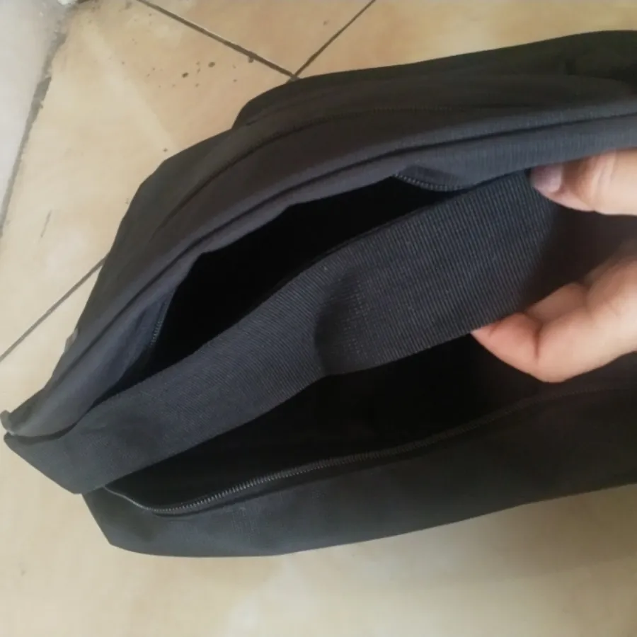 کیف مشکی داشجویی