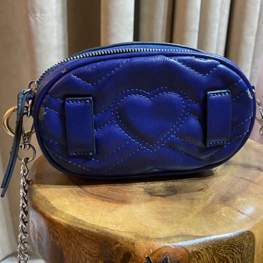 کیف اسپرت کوچک سرمه‌ای