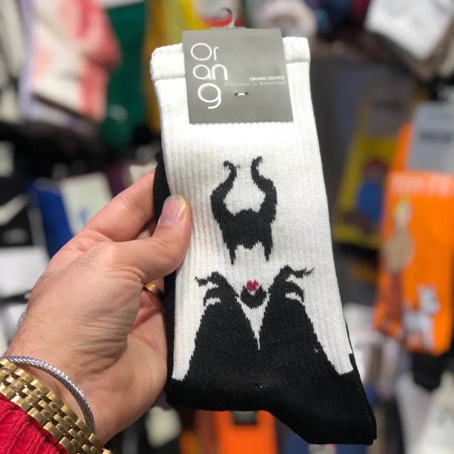 جوراب طرح دار کاستوم