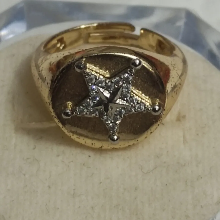 انگشترستاره پرنگین فری سا