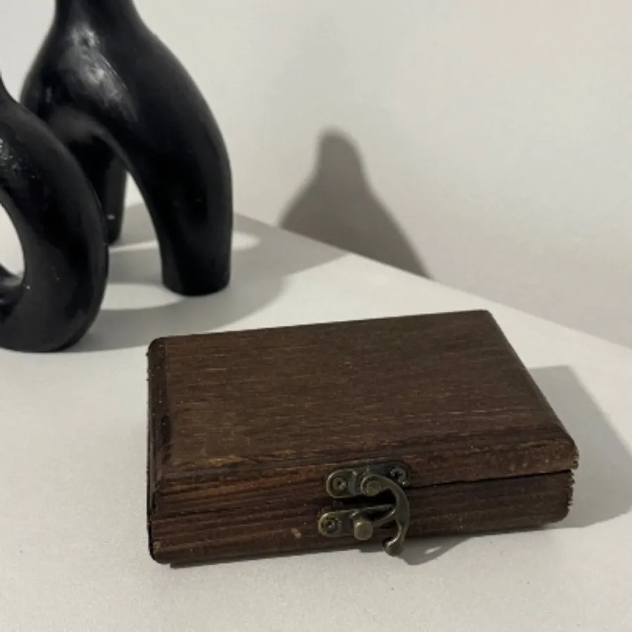 جعبه چوبی دستساز