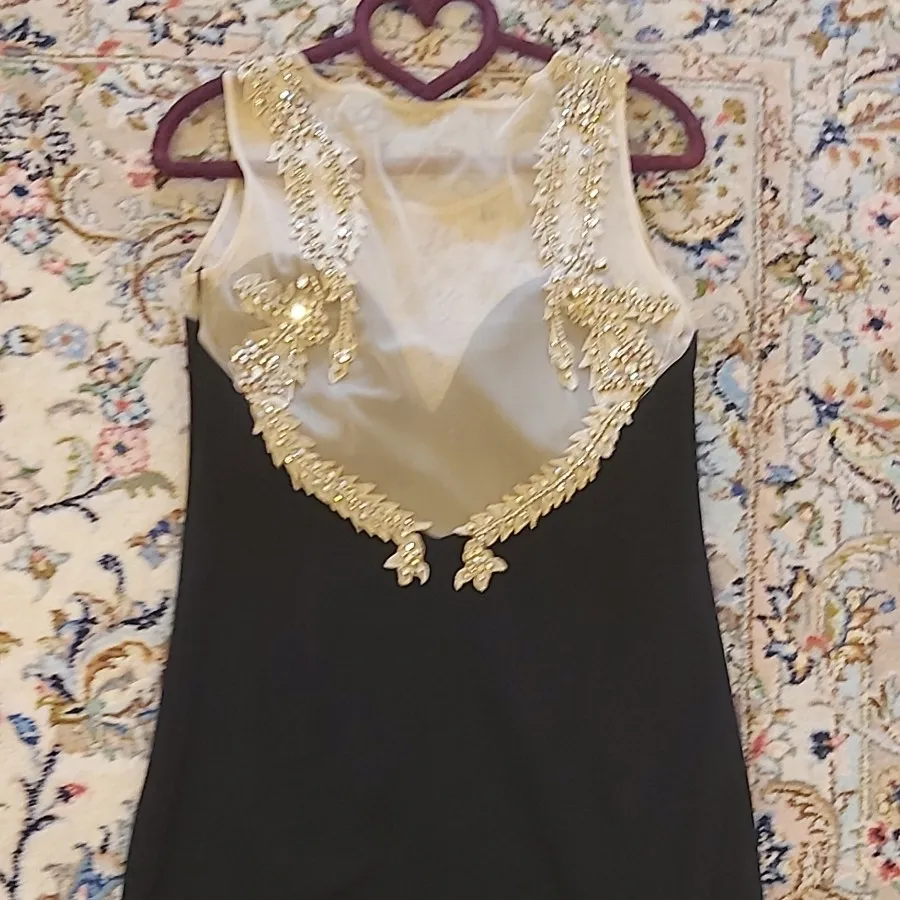 پیراهن کرپ سنگ کاری