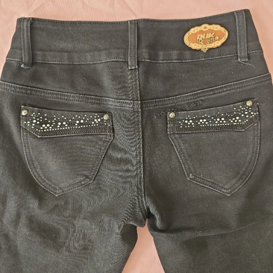 شلوار جین زنانه