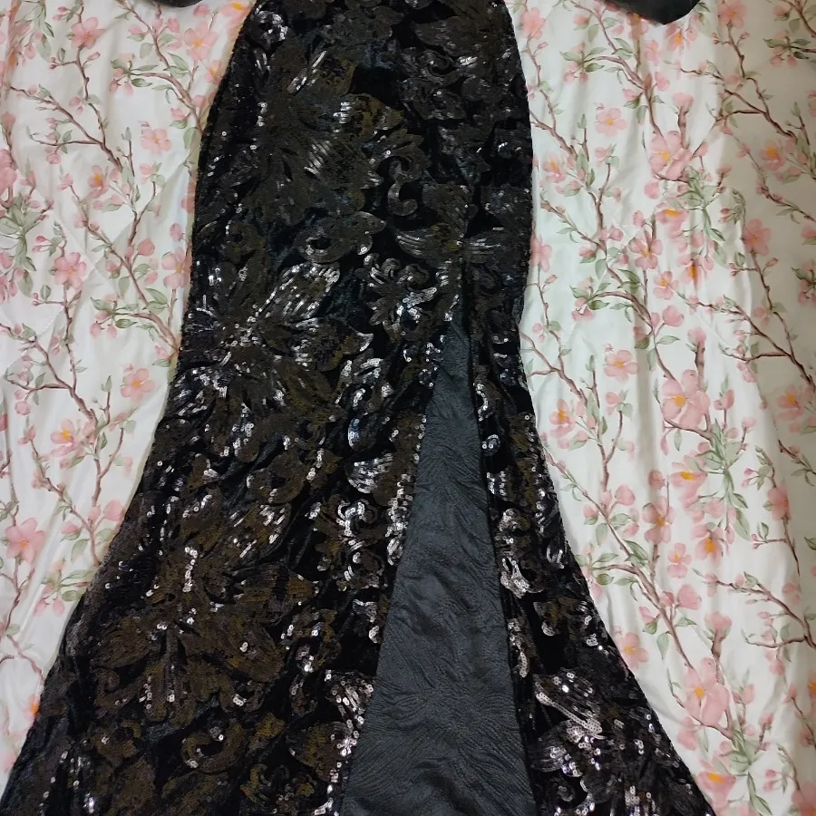 لباس مجلسی مخمل