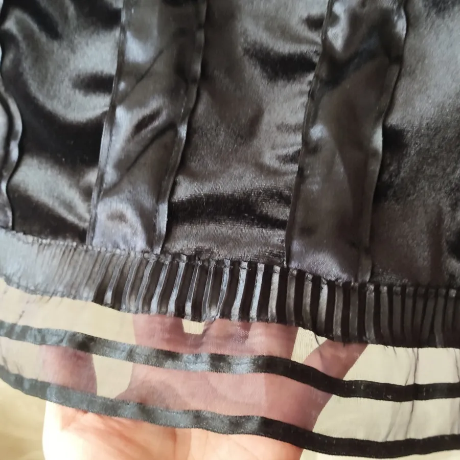 دامن مخمل مشکی