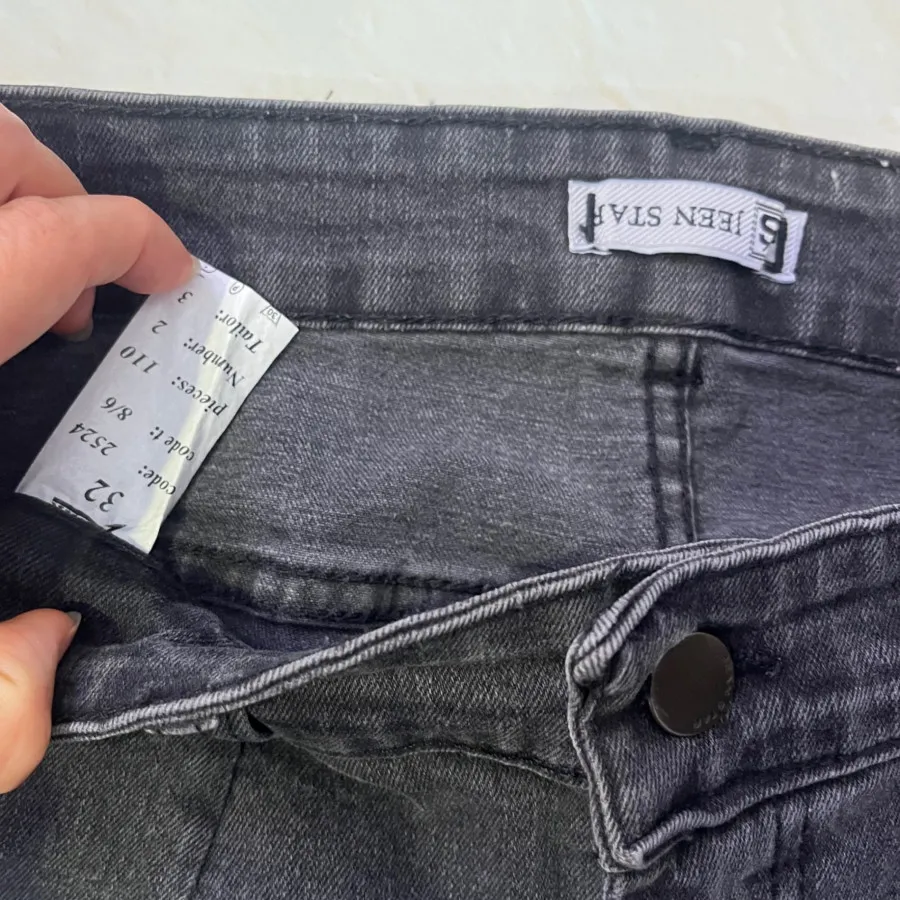 شلوار جین ذغالی