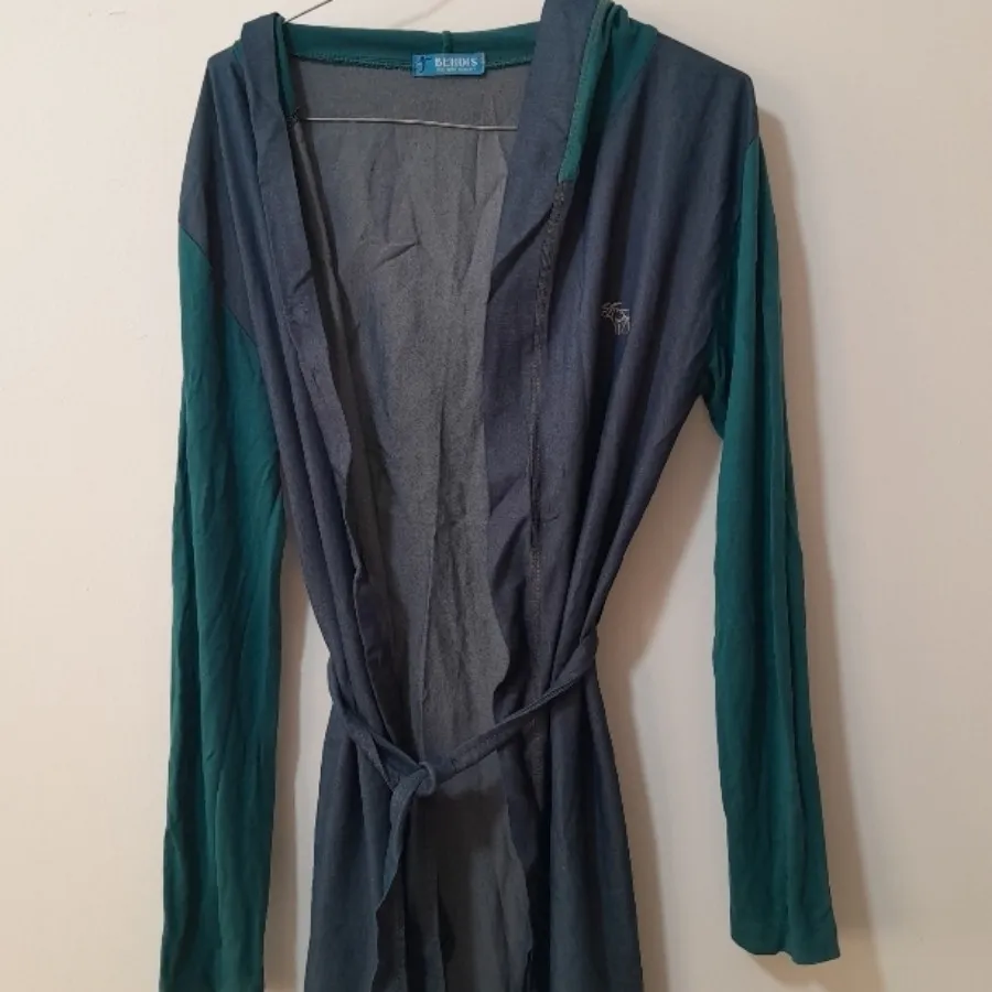 مانتو کلاه دار